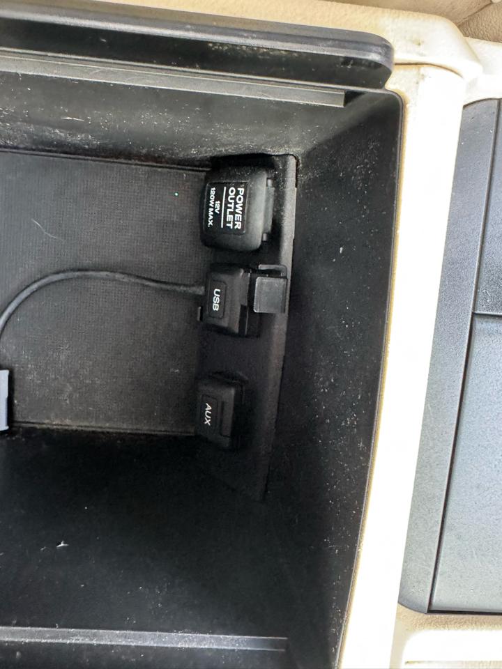 Acura TSX 5-speed AT 2010