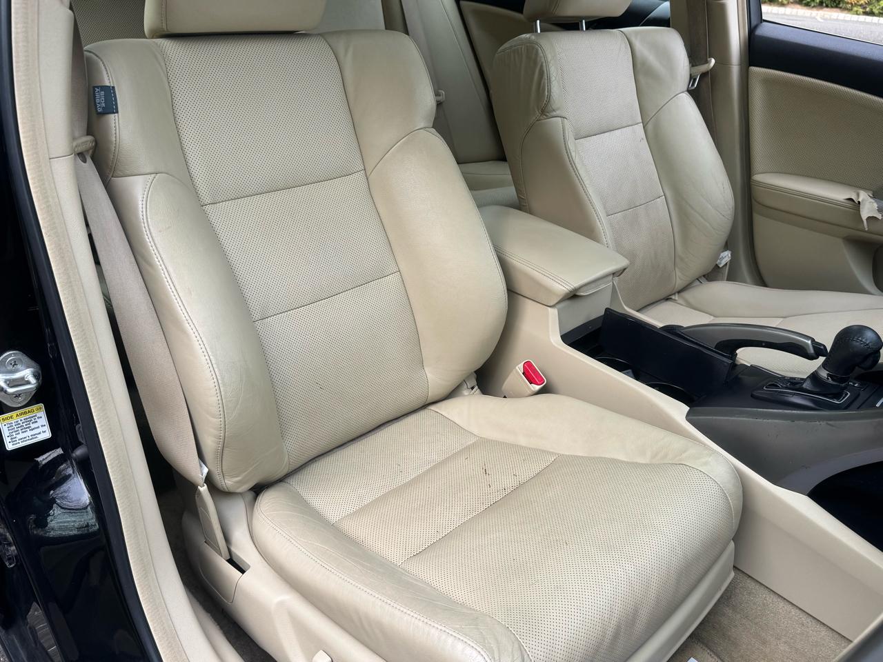 Acura TSX 5-speed AT 2010