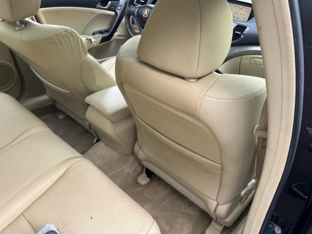 Acura TSX 5-speed AT 2010