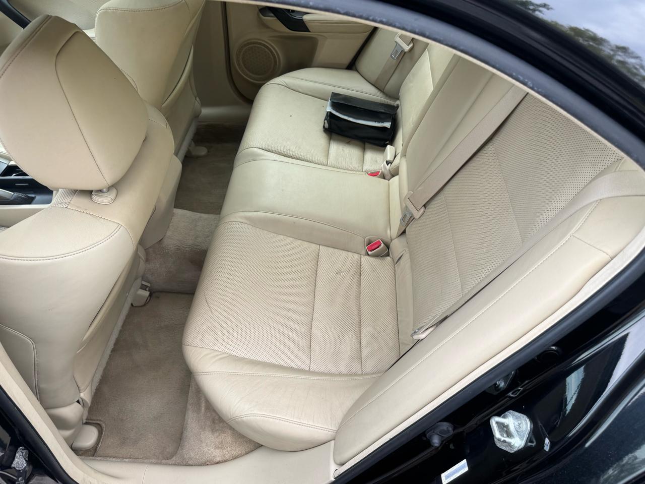 Acura TSX 5-speed AT 2010