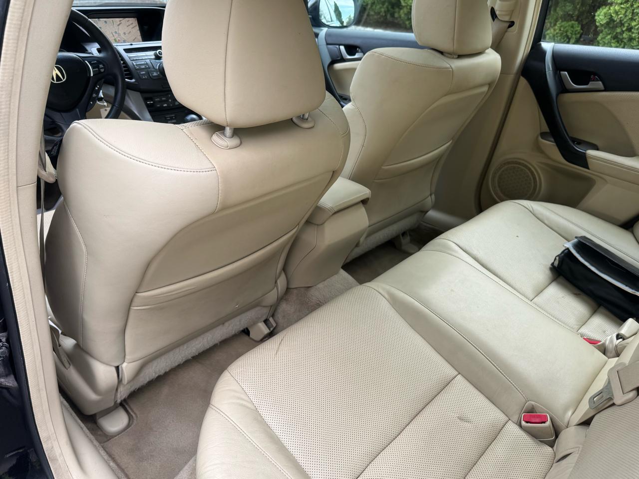 Acura TSX 5-speed AT 2010