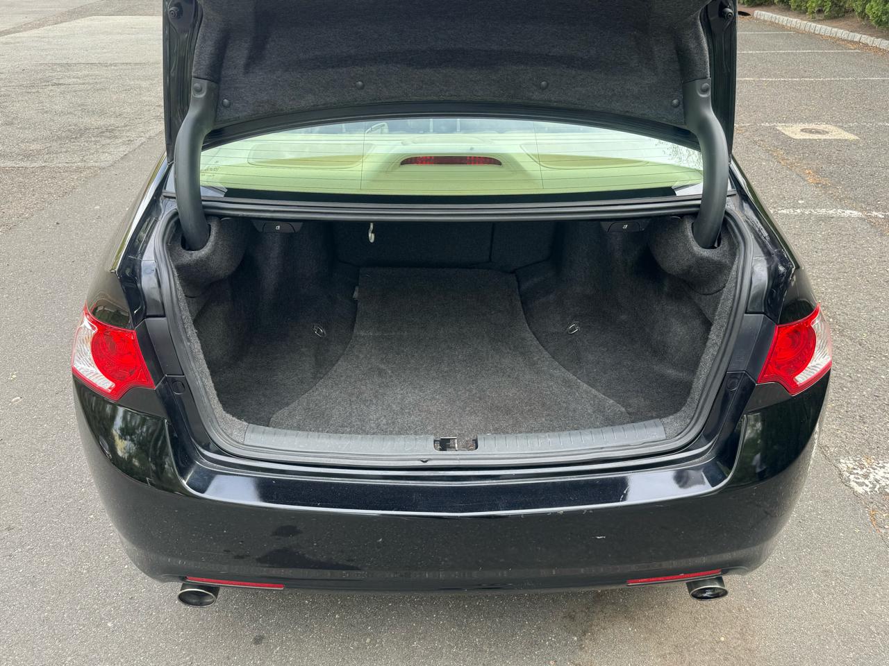 Acura TSX 5-speed AT 2010