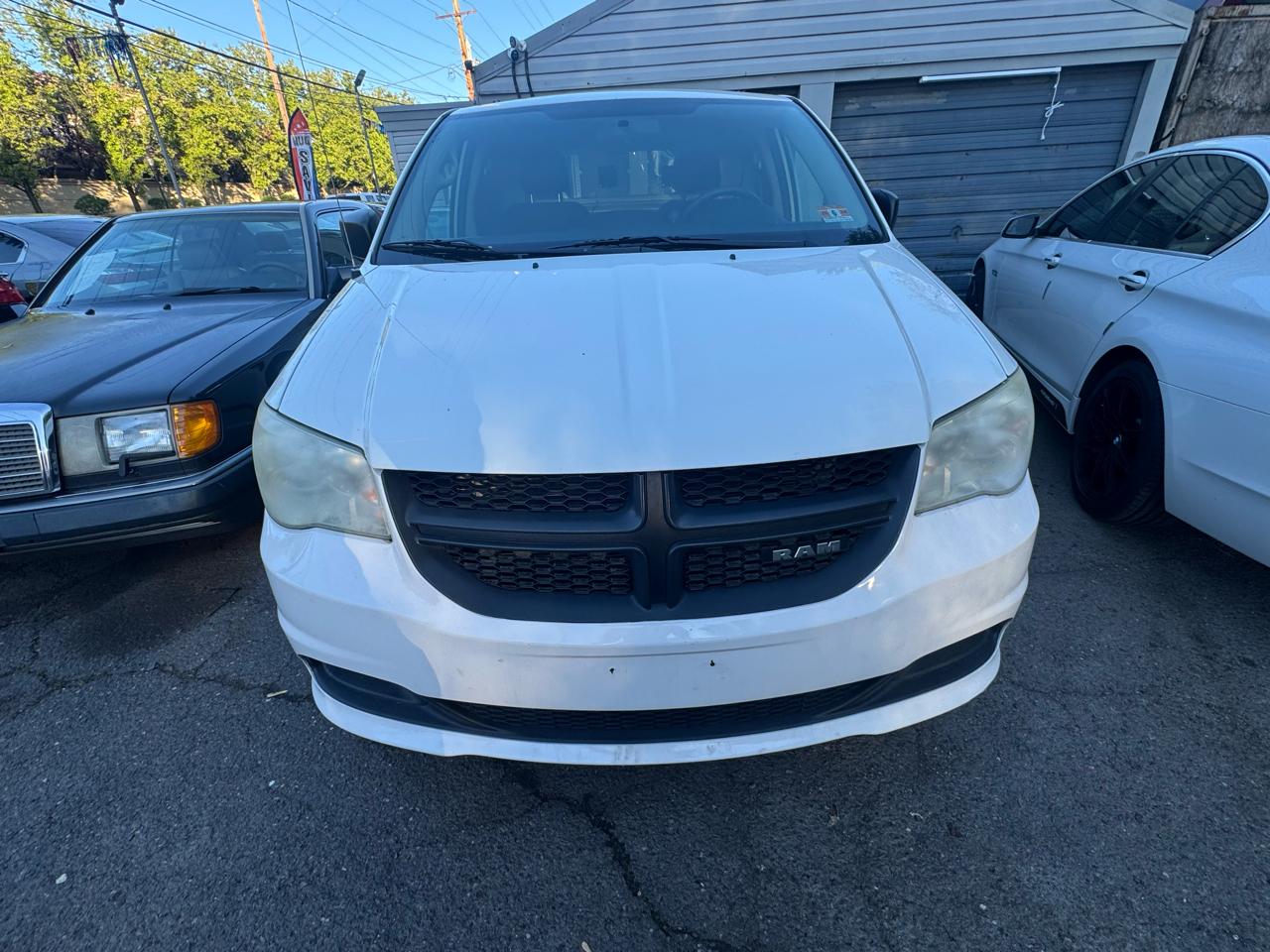 RAM Cargo Van Base 2013