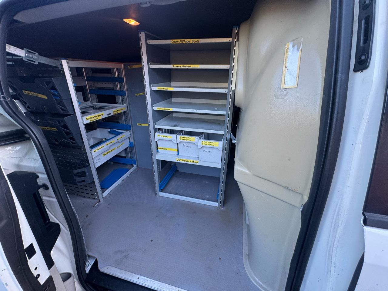 RAM Cargo Van Base 2013