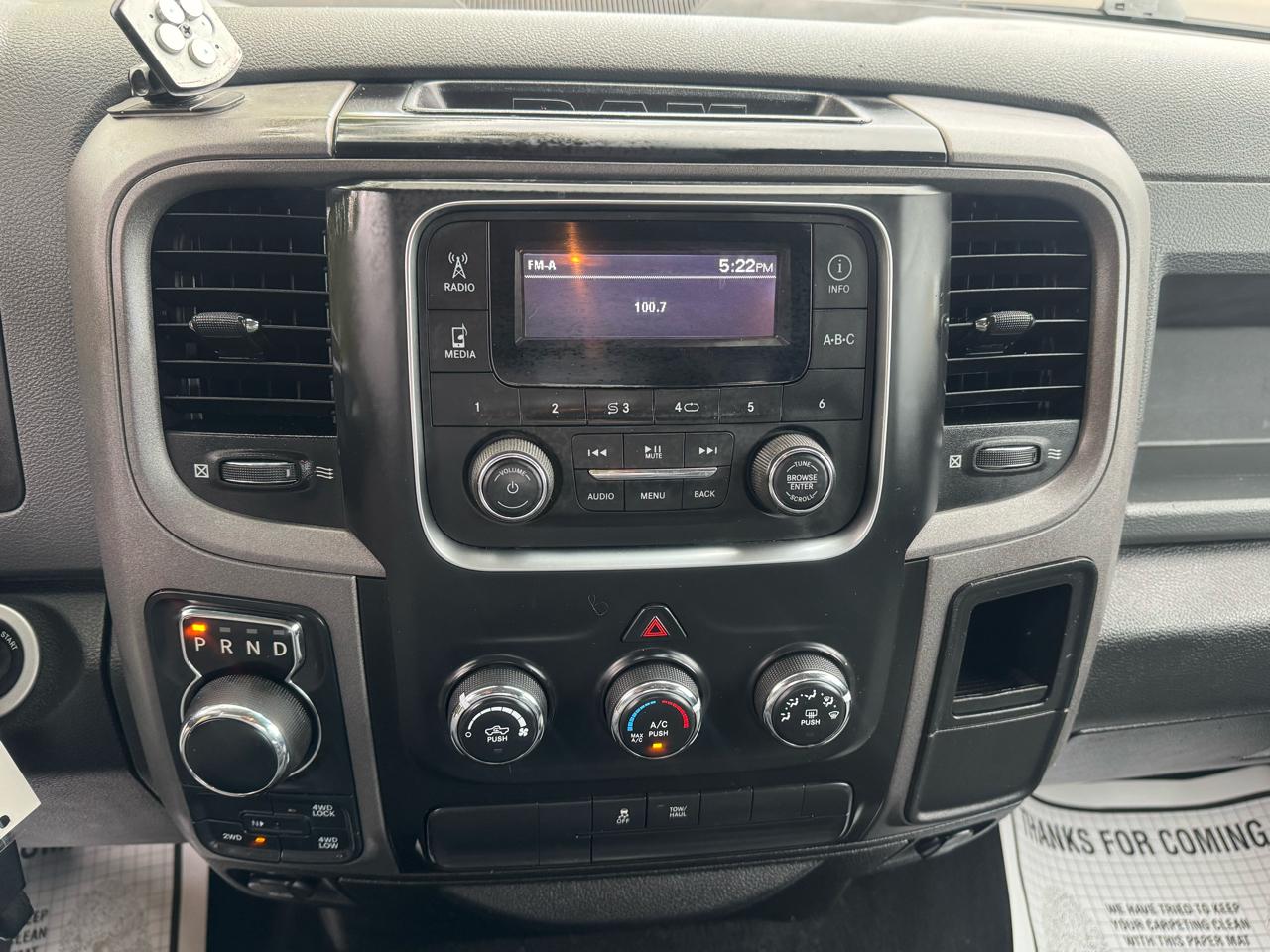 RAM 1500 Classic Tradesman Crew Cab SWB 4WD 2019