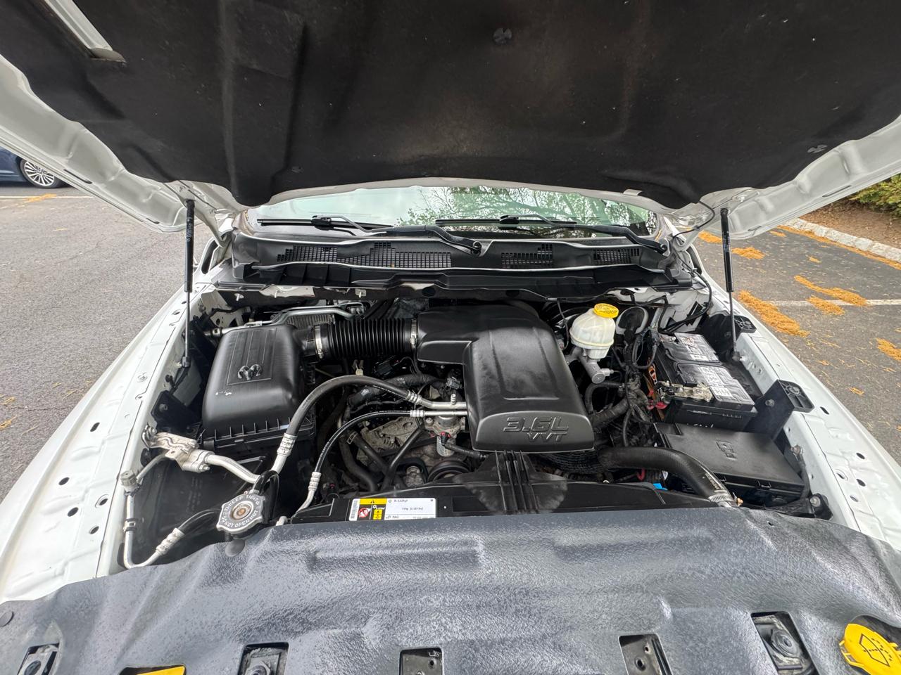 RAM 1500 Classic Tradesman Crew Cab SWB 4WD 2019