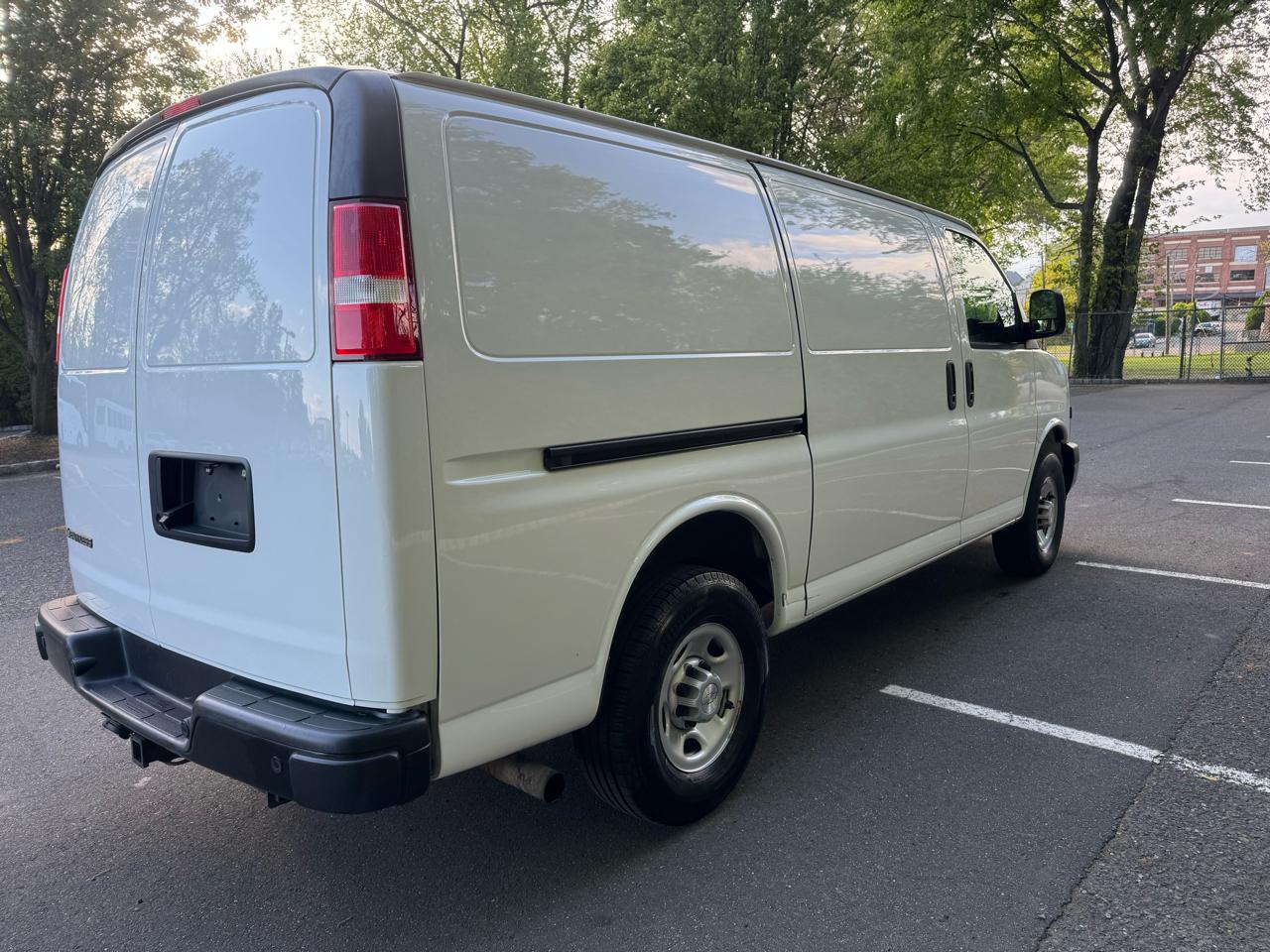 Chevrolet Express 2500 Cargo 2020
