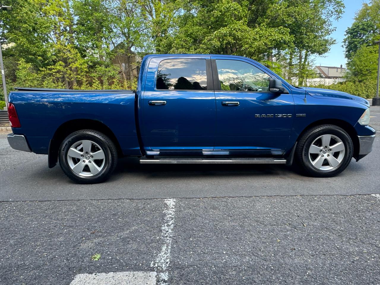 RAM 1500 Big Horn Crew Cab 4WD 2011