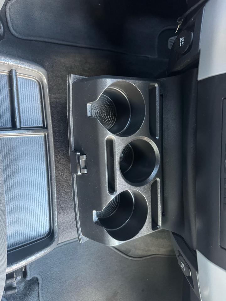 RAM 1500 Big Horn Crew Cab 4WD 2011