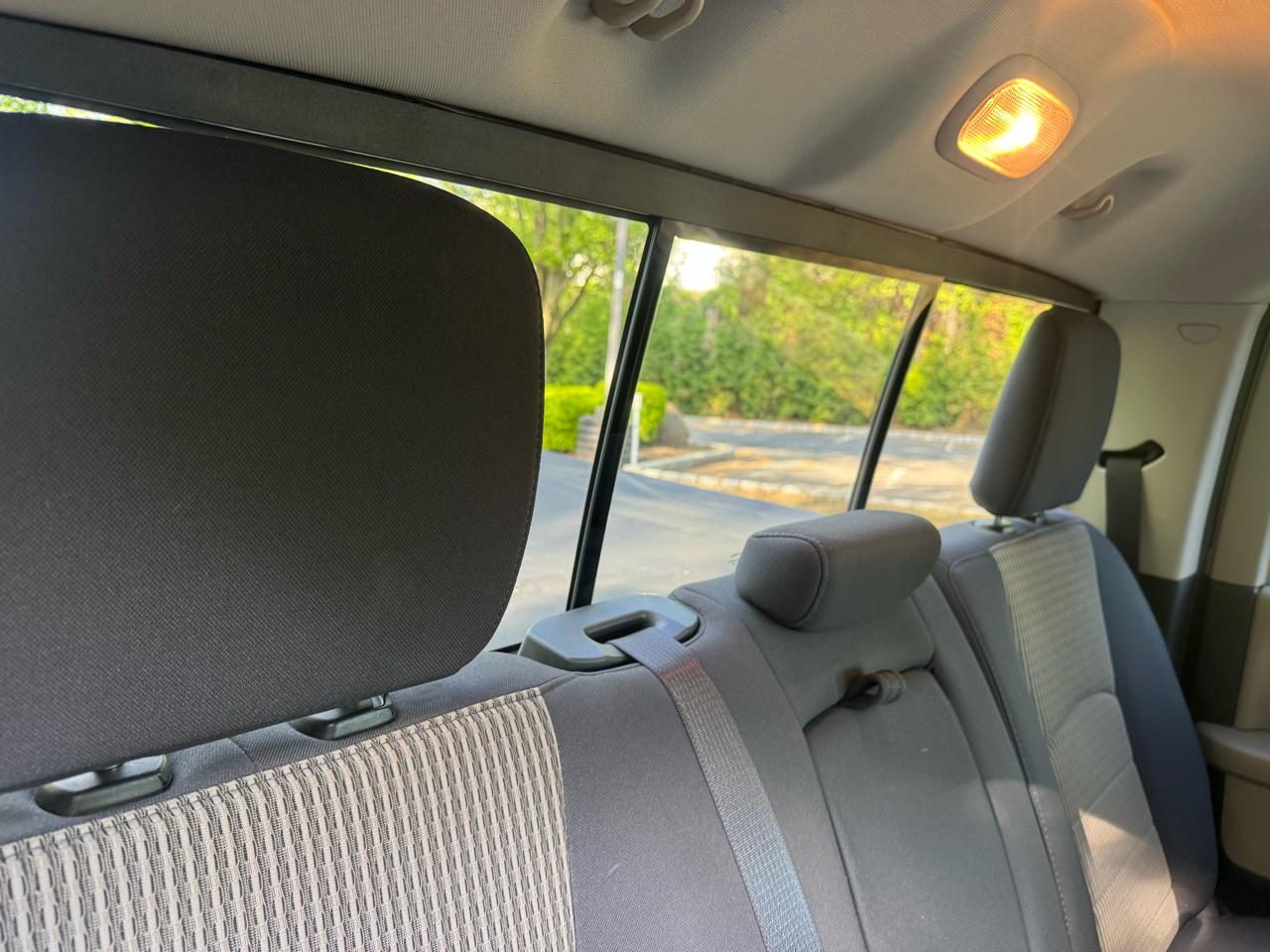 RAM 1500 Big Horn Crew Cab 4WD 2011