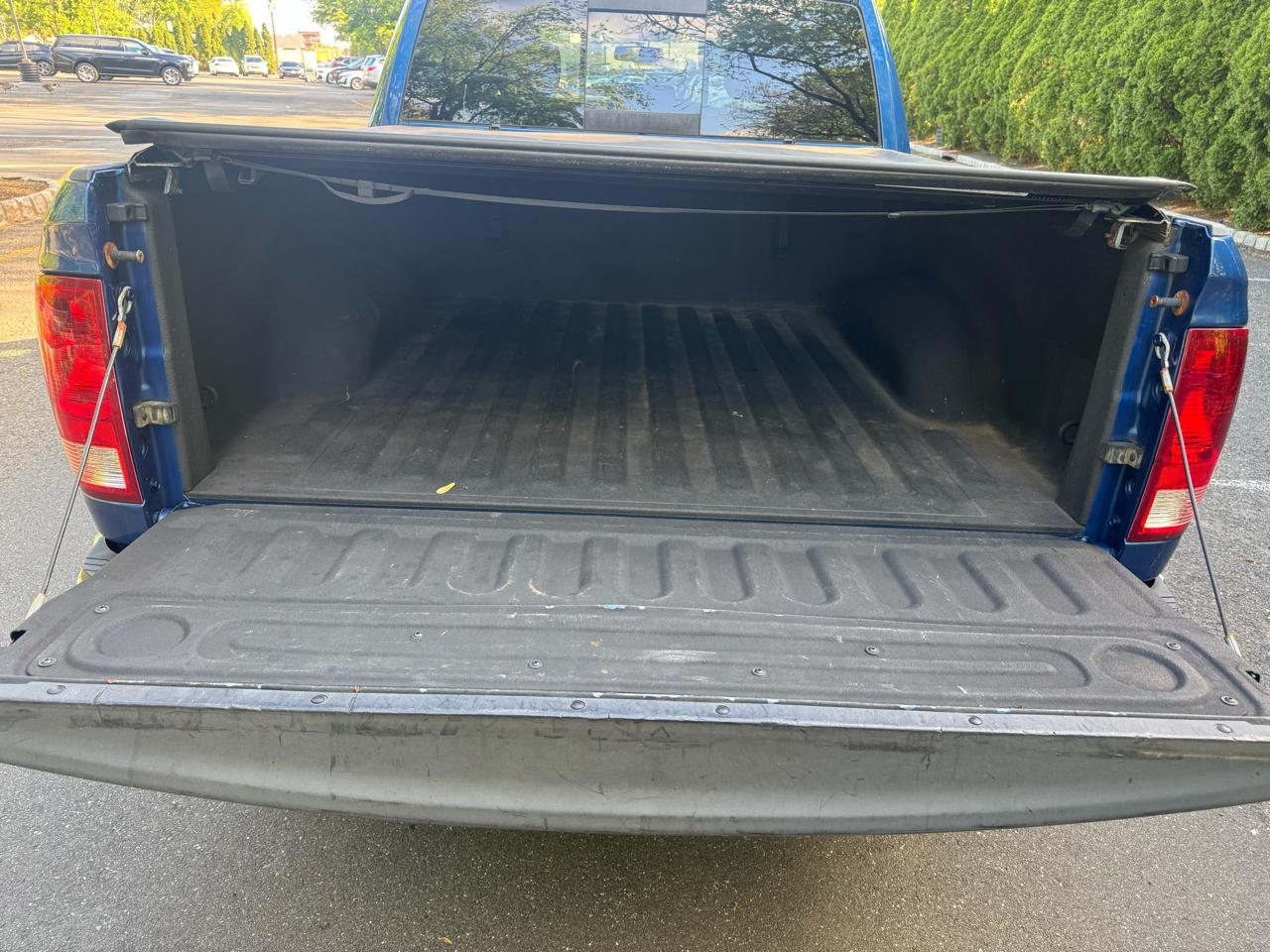 RAM 1500 Big Horn Crew Cab 4WD 2011