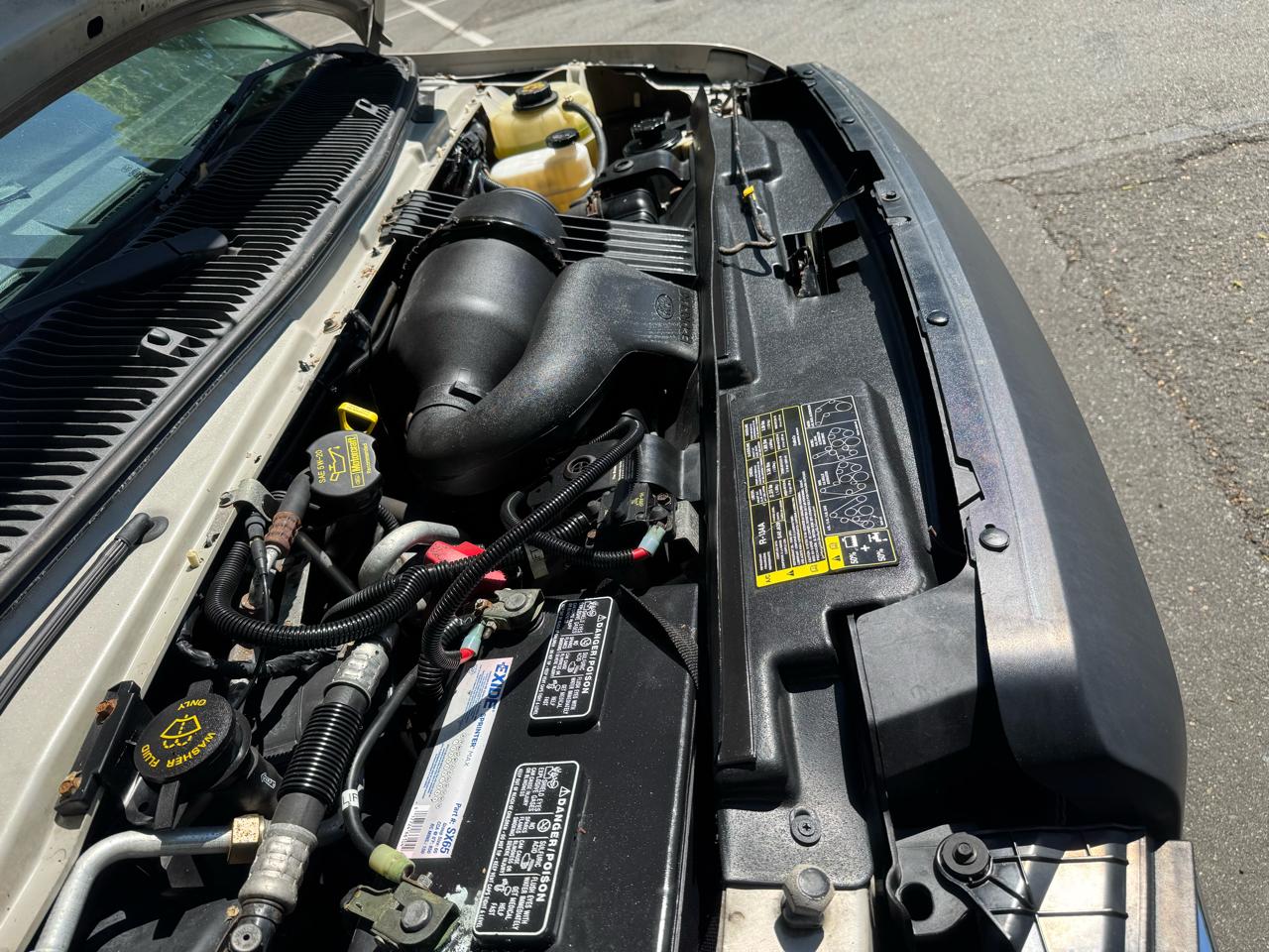 Ford Econoline E-350 Super Duty Extended 2013
