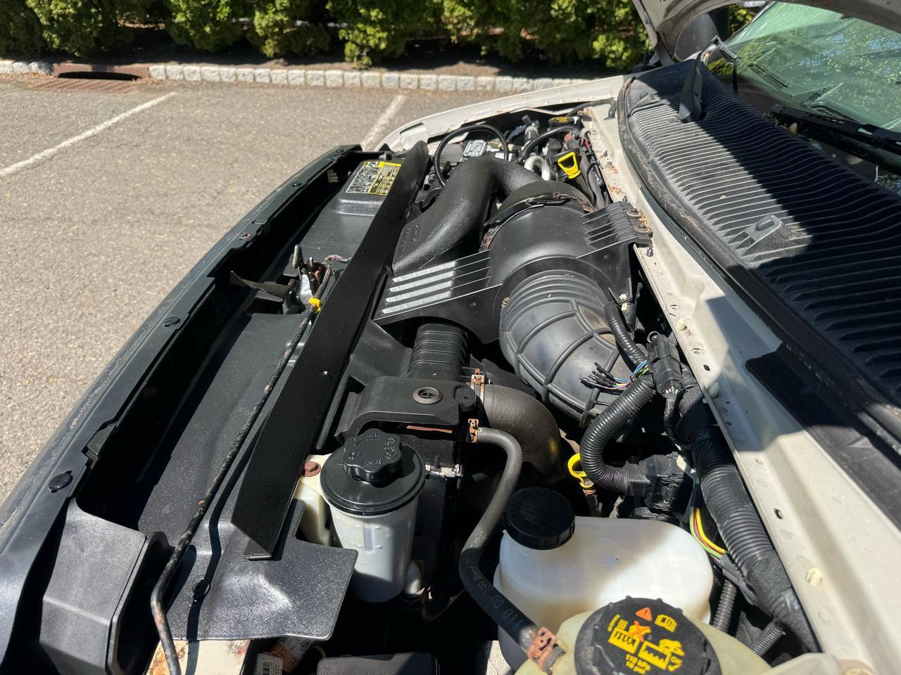 Ford Econoline E-350 Super Duty Extended 2013