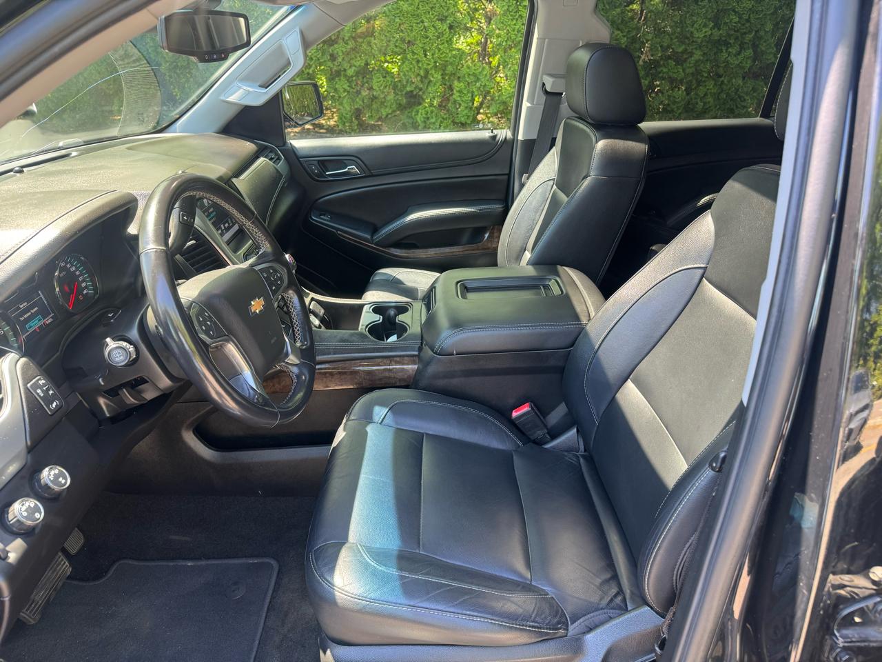 Chevrolet Suburban LT 4WD 2018