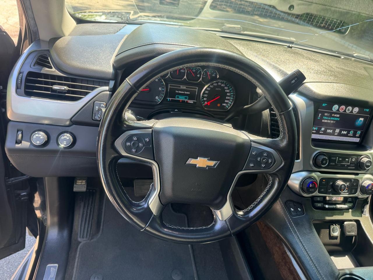 Chevrolet Suburban LT 4WD 2018