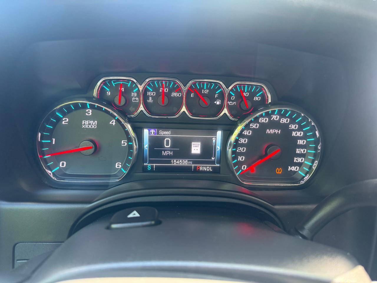 Chevrolet Suburban LT 4WD 2018