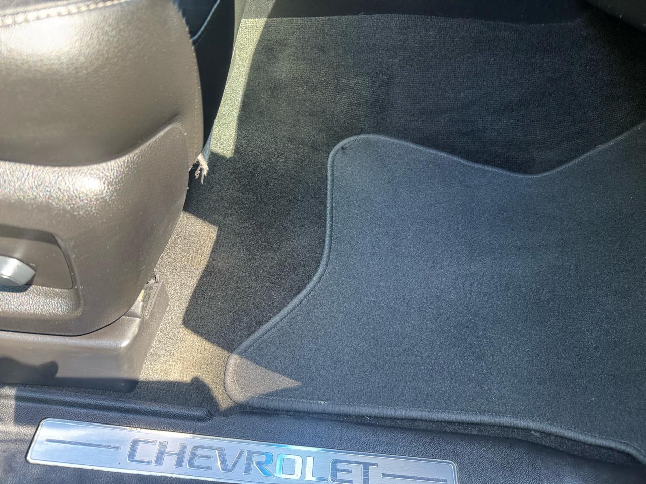 Chevrolet Suburban LT 4WD 2018