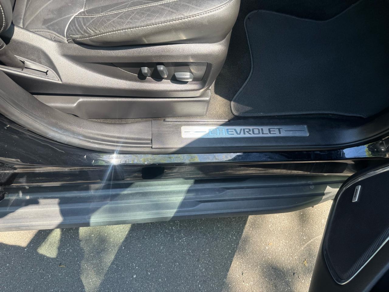 Chevrolet Suburban LT 4WD 2018