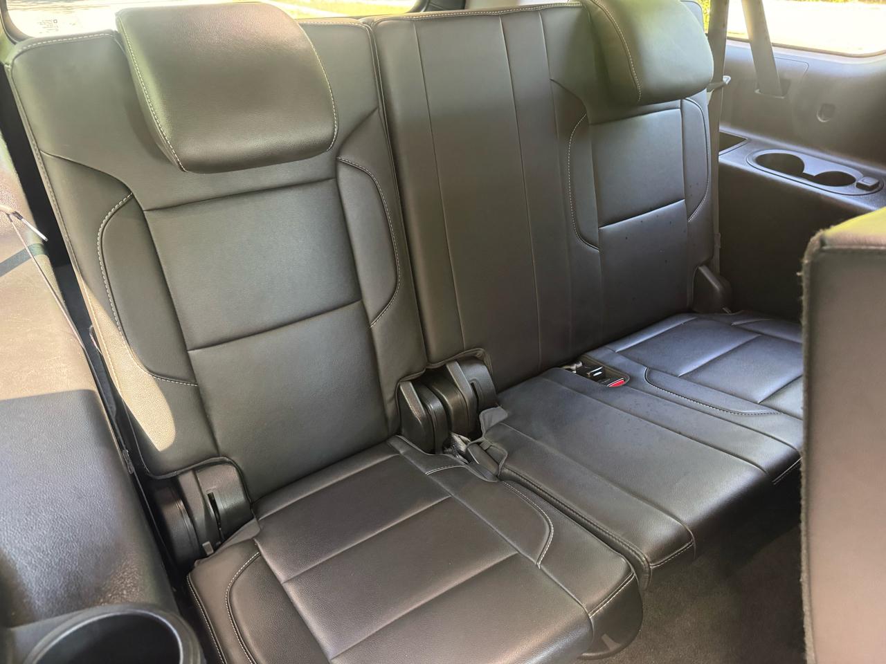 Chevrolet Suburban LT 4WD 2018