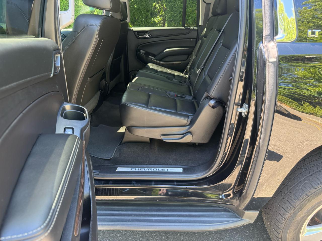 Chevrolet Suburban LT 4WD 2018