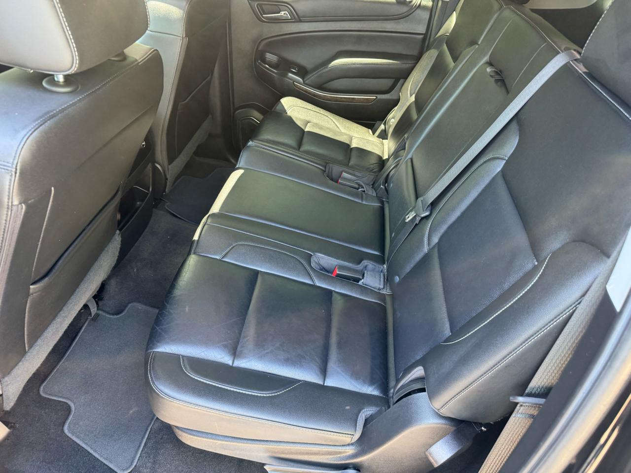 Chevrolet Suburban LT 4WD 2018