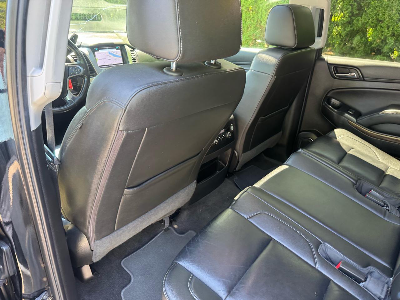 Chevrolet Suburban LT 4WD 2018