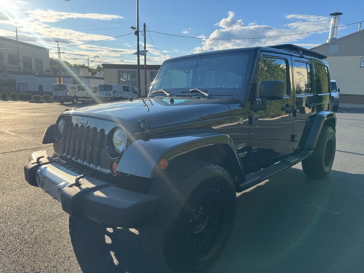 Jeep Wrangler Unlimited Sahara 4WD 2011