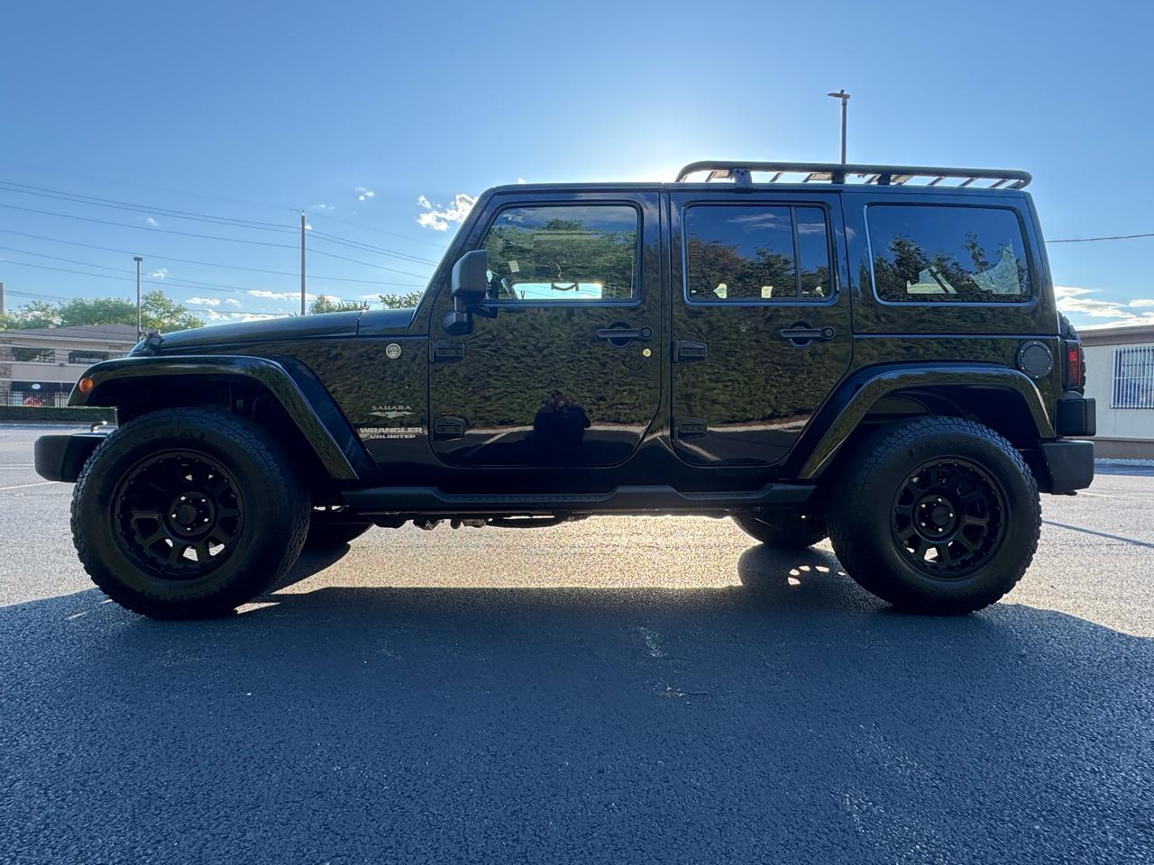 Jeep Wrangler Unlimited Sahara 4WD 2011