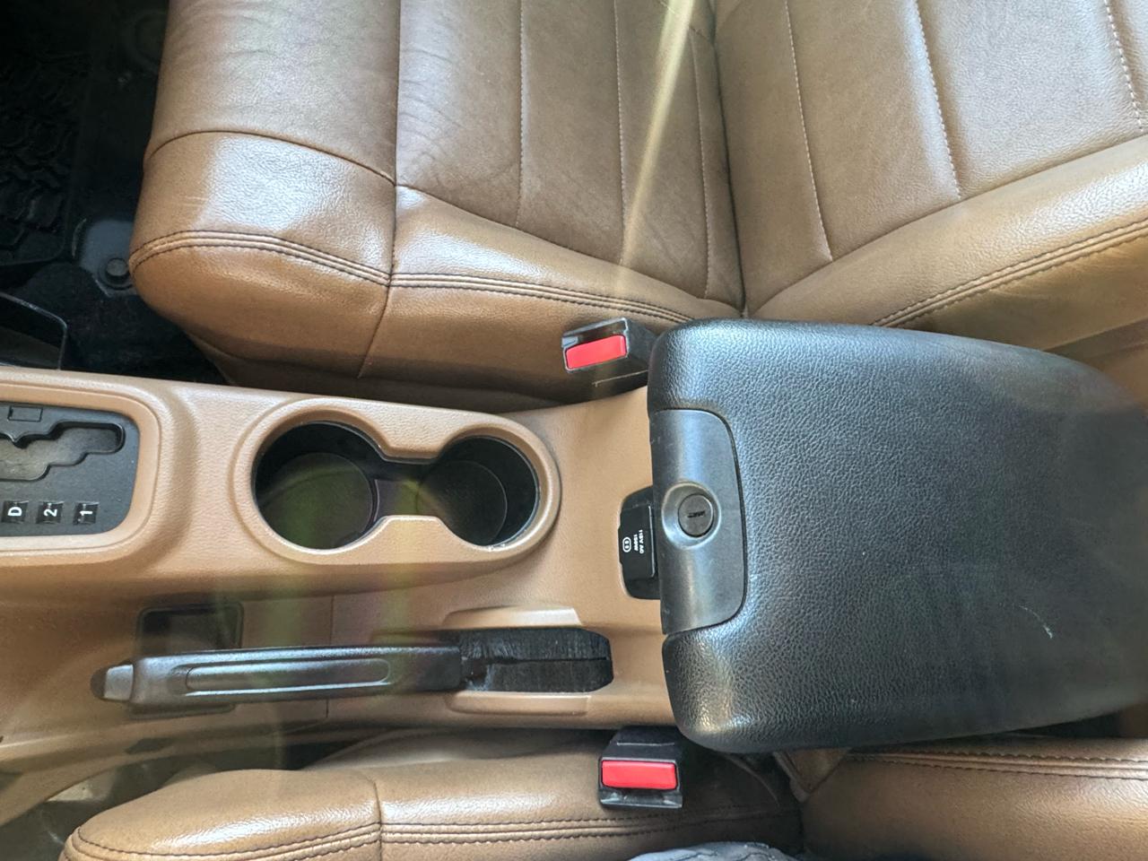 Jeep Wrangler Unlimited Sahara 4WD 2011