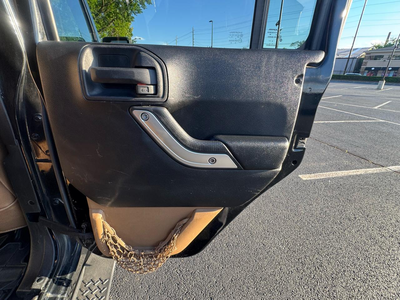 Jeep Wrangler Unlimited Sahara 4WD 2011