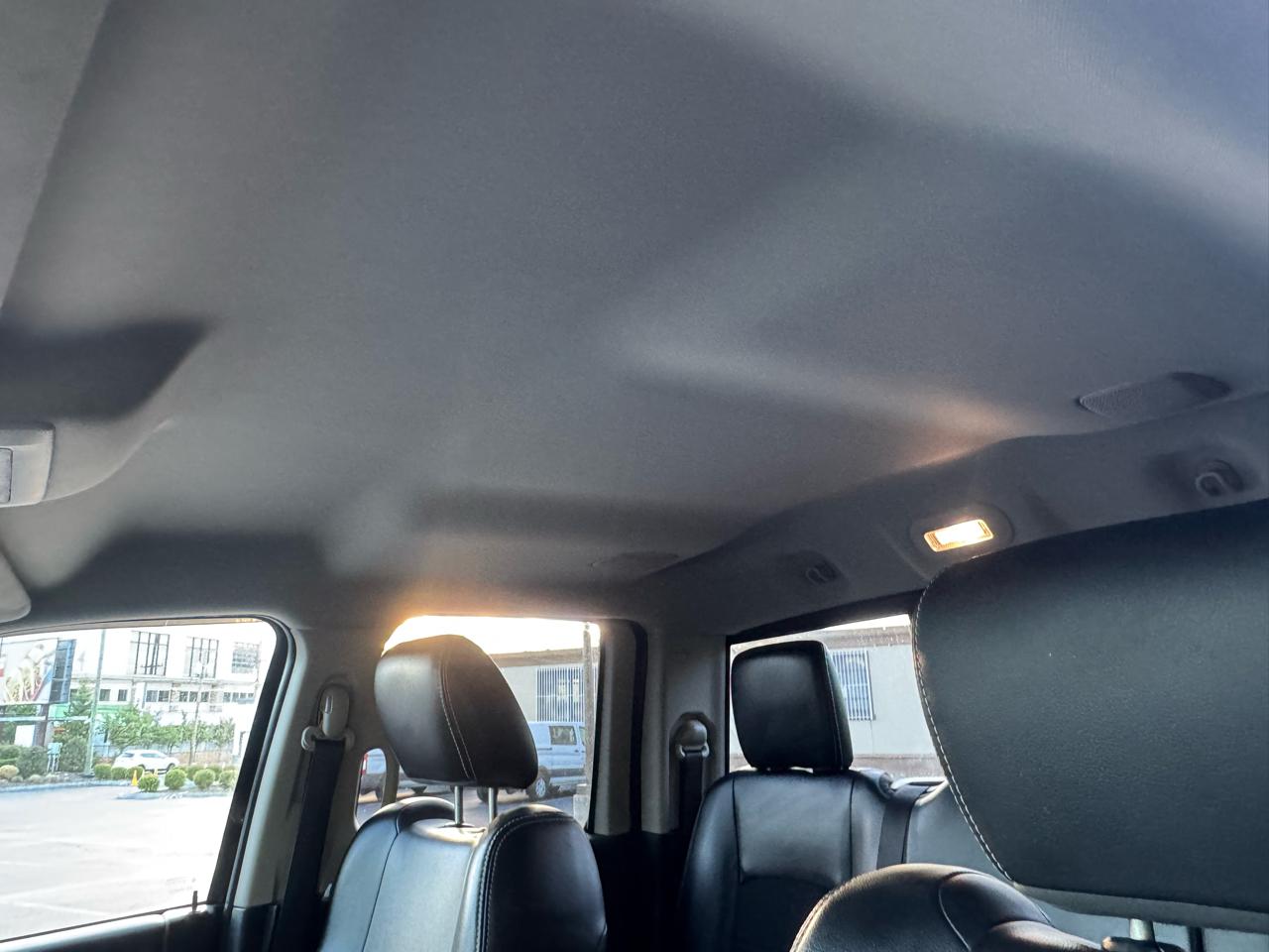 RAM 1500 4WD Crew Cab 140.5" Sport 2013