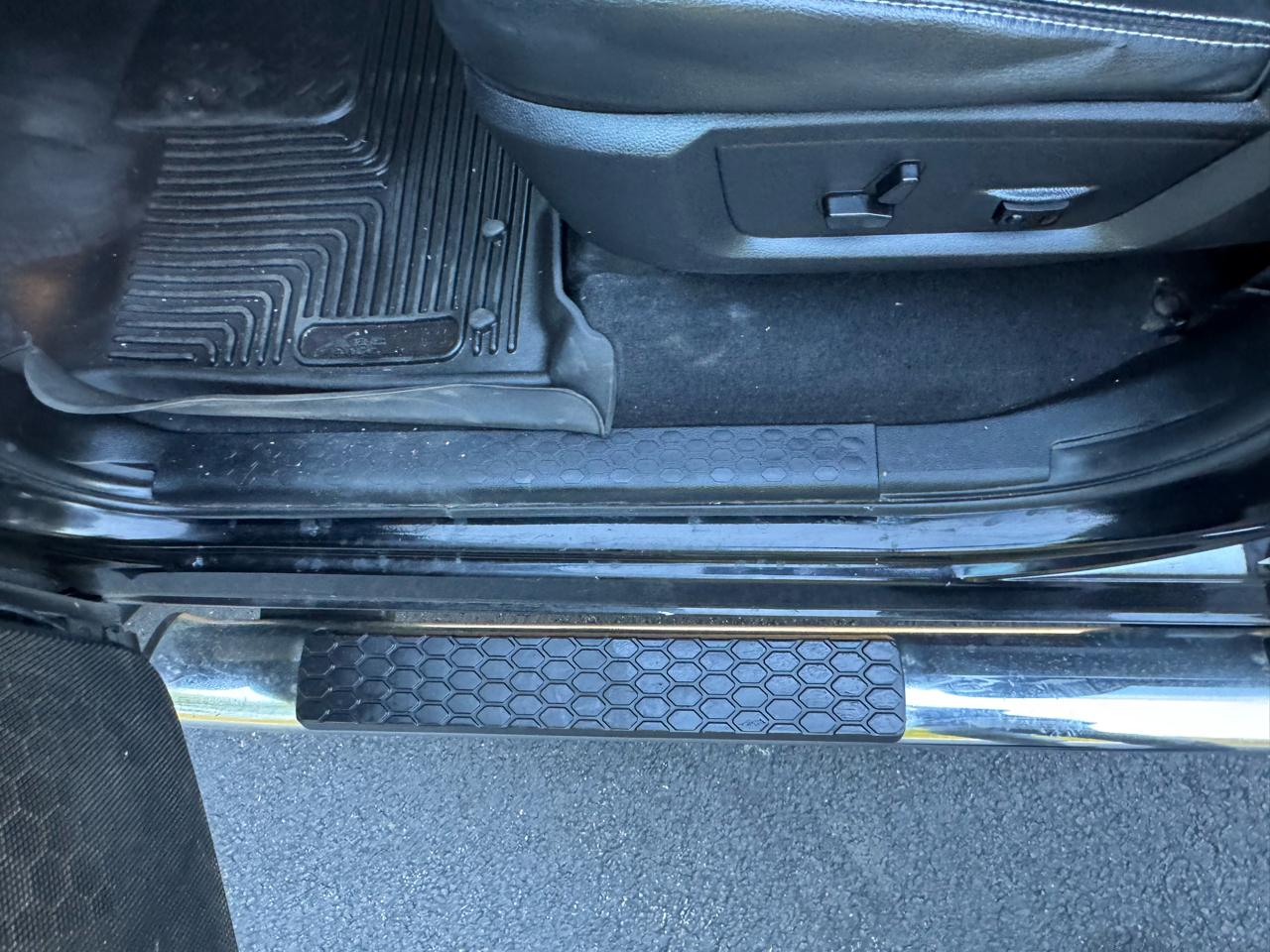 RAM 1500 4WD Crew Cab 140.5" Sport 2013