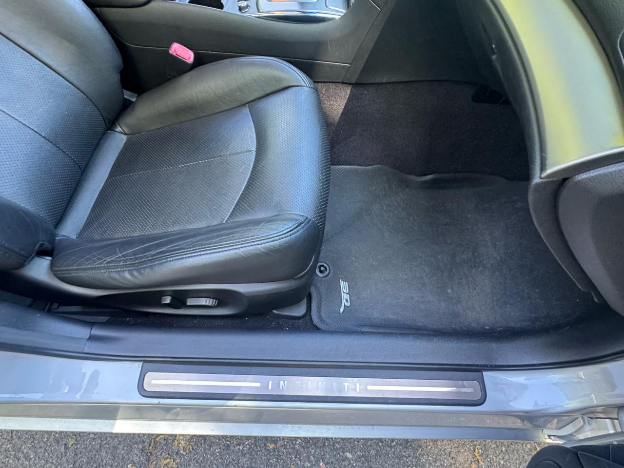 Infiniti G Sedan G37x AWD 2011