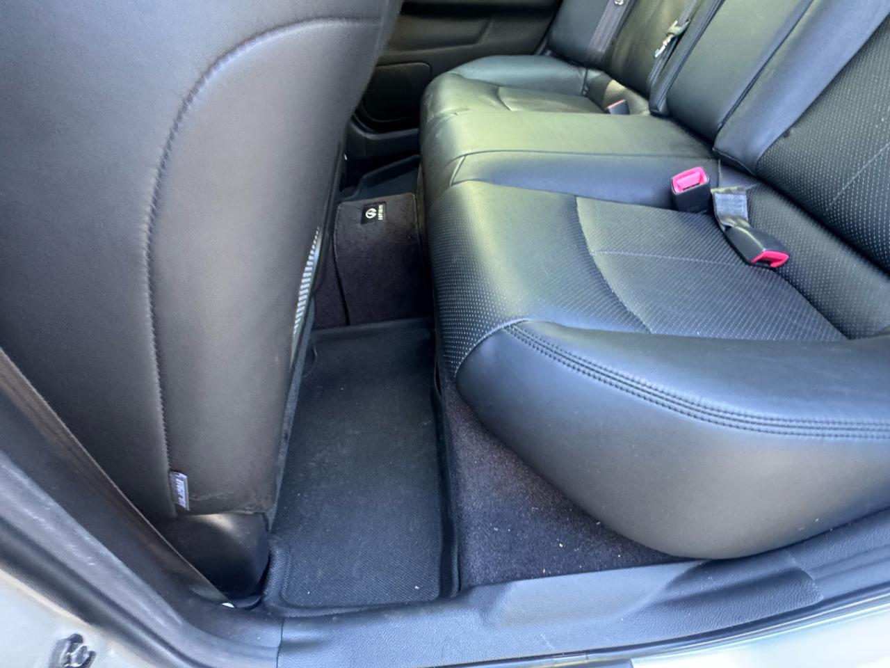 Infiniti G Sedan G37x AWD 2011