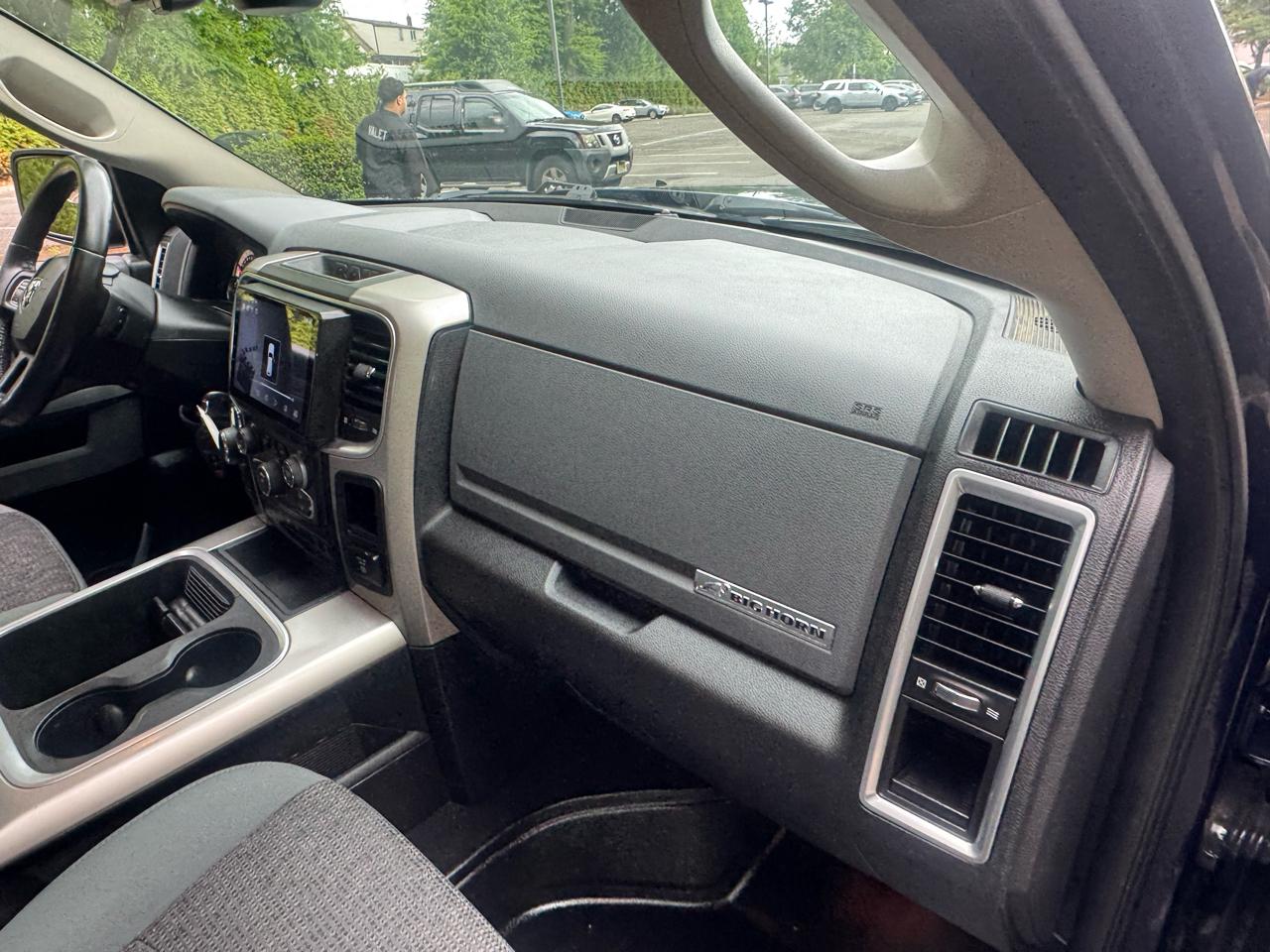 RAM 1500 4WD Quad Cab 140.5" Big Horn 2018