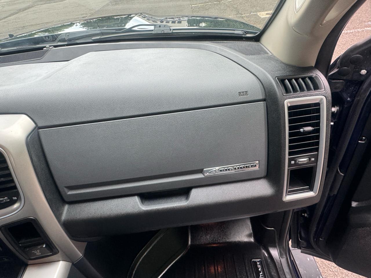 RAM 1500 4WD Quad Cab 140.5" Big Horn 2018