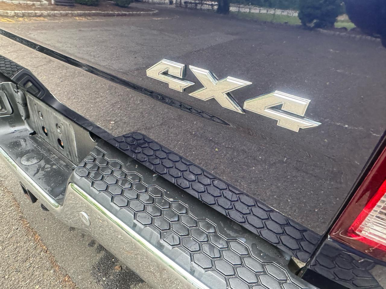 RAM 1500 4WD Quad Cab 140.5" Big Horn 2018