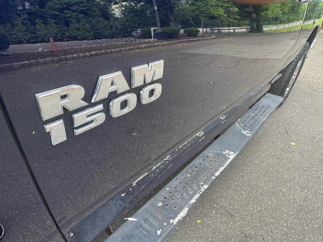 RAM 1500 4WD Quad Cab 140.5" Big Horn 2018