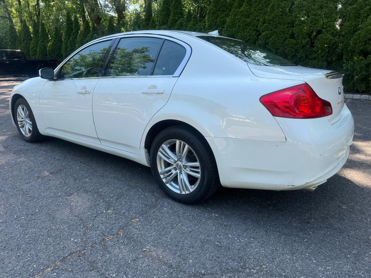 Infiniti G Sedan G37x AWD 2010