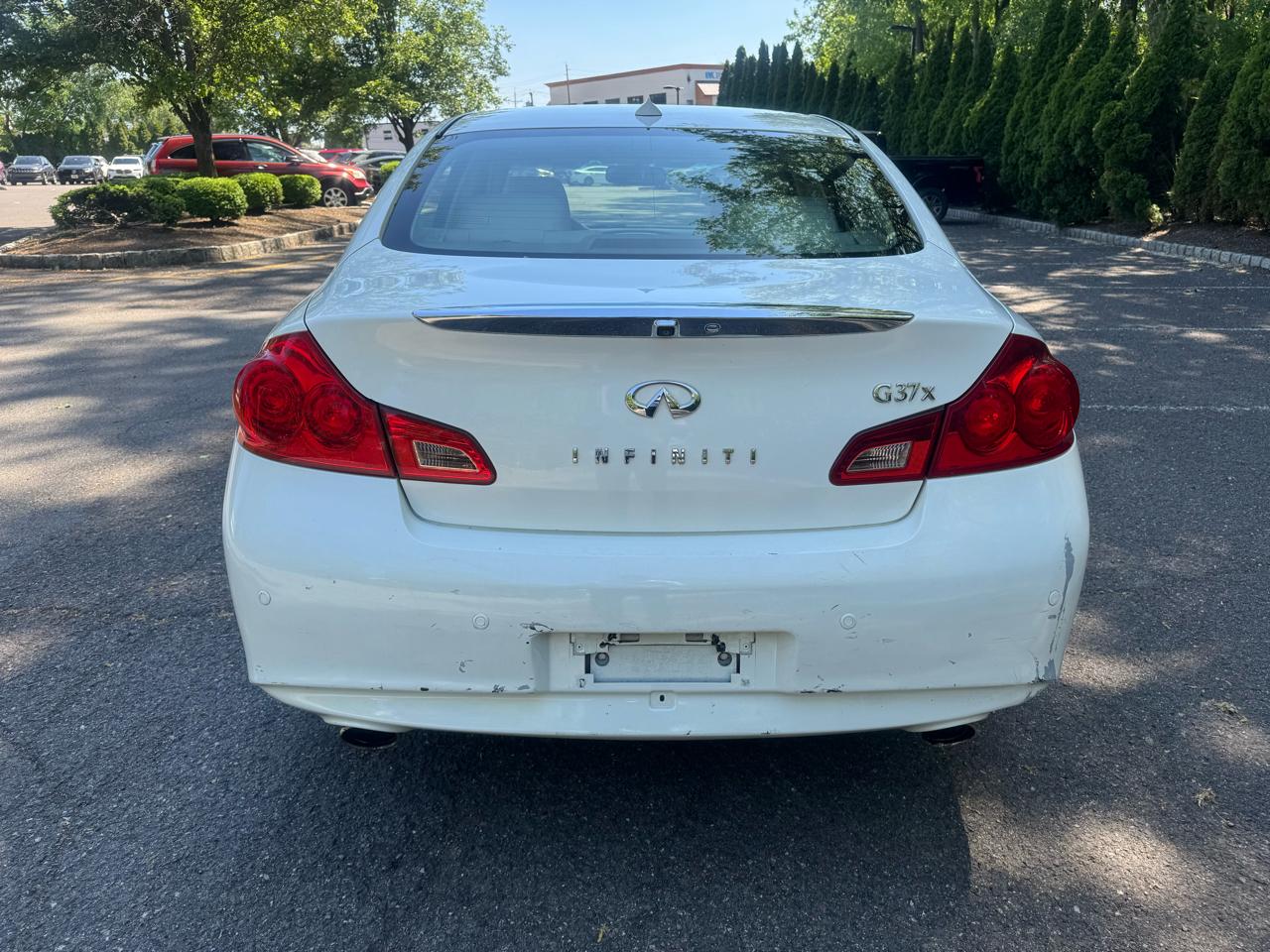 Infiniti G Sedan G37x AWD 2010