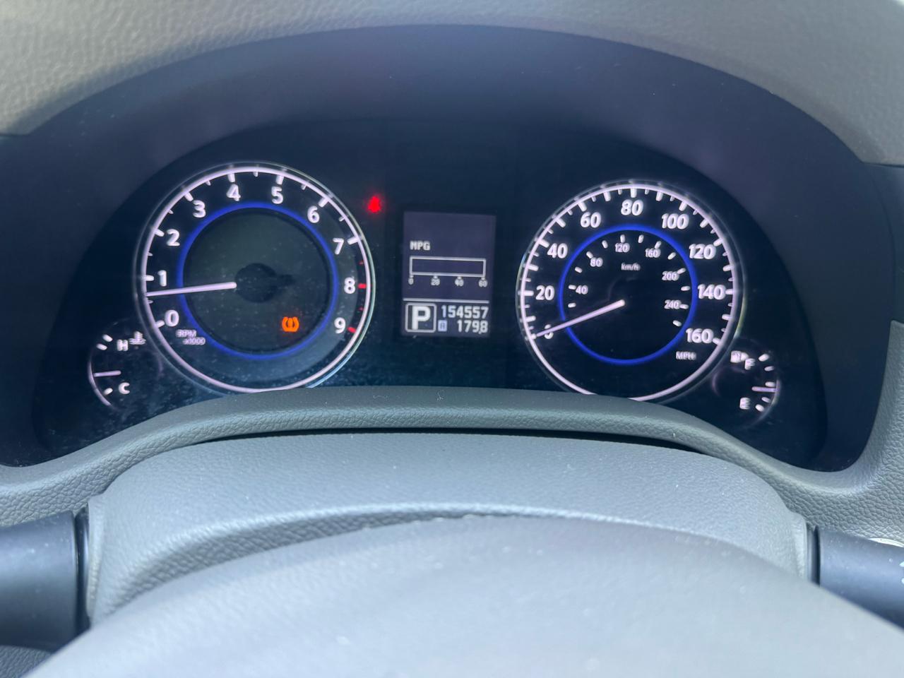 Infiniti G Sedan G37x AWD 2010
