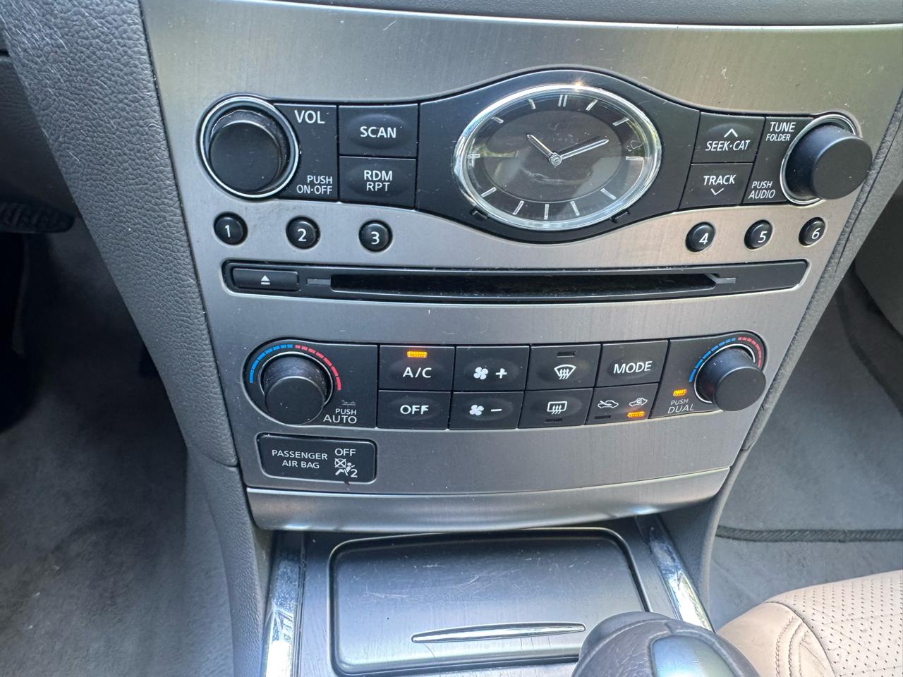Infiniti G Sedan G37x AWD 2010