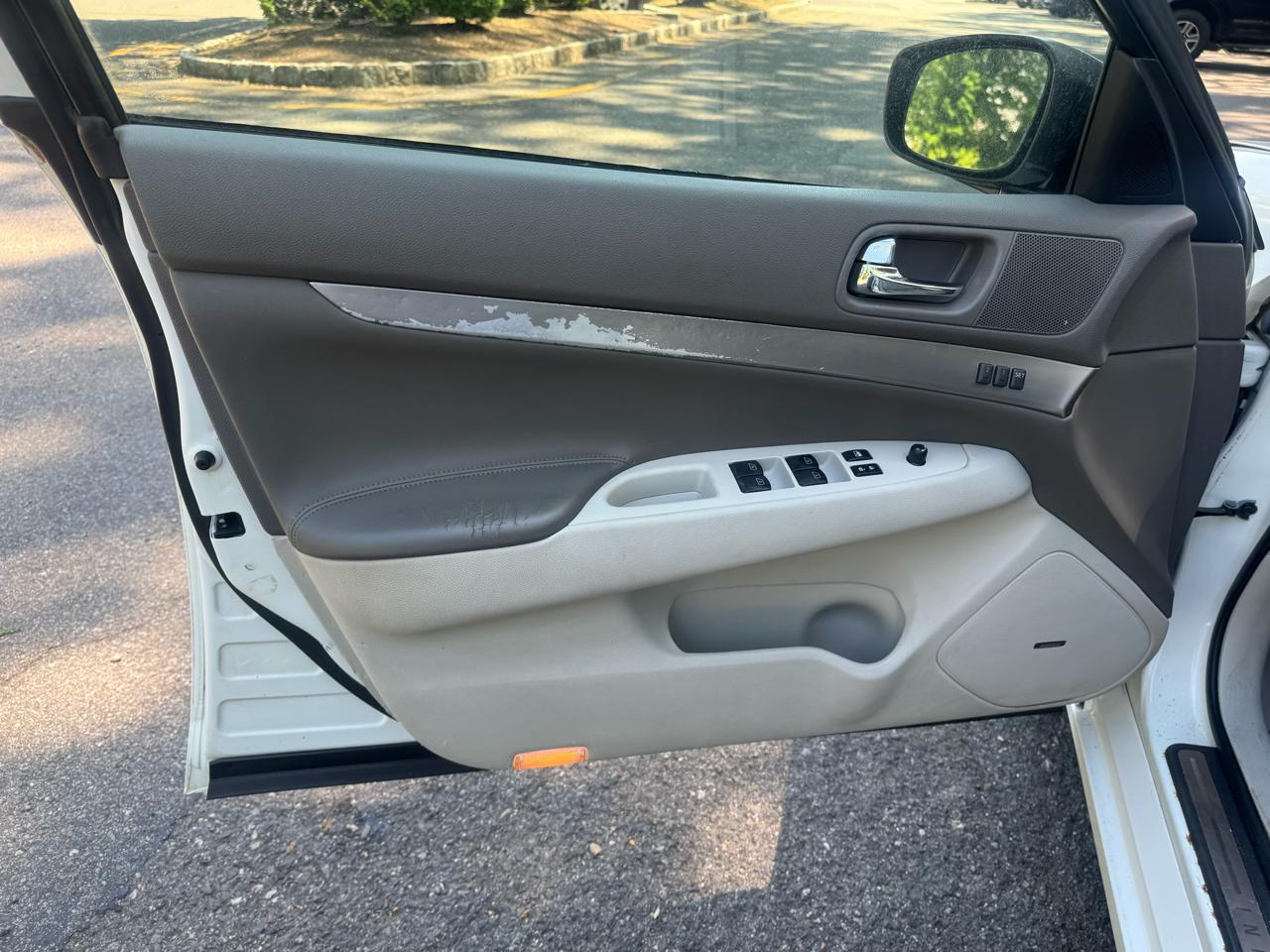 Infiniti G Sedan G37x AWD 2010
