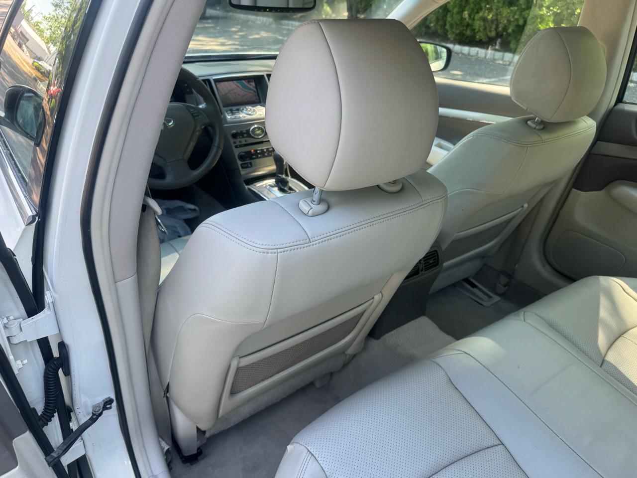 Infiniti G Sedan G37x AWD 2010