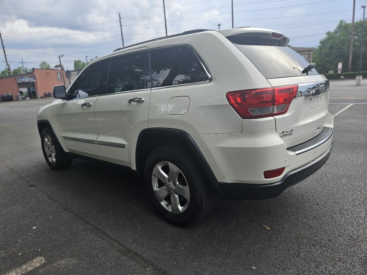 Jeep Grand Cherokee Limited 4WD 2011