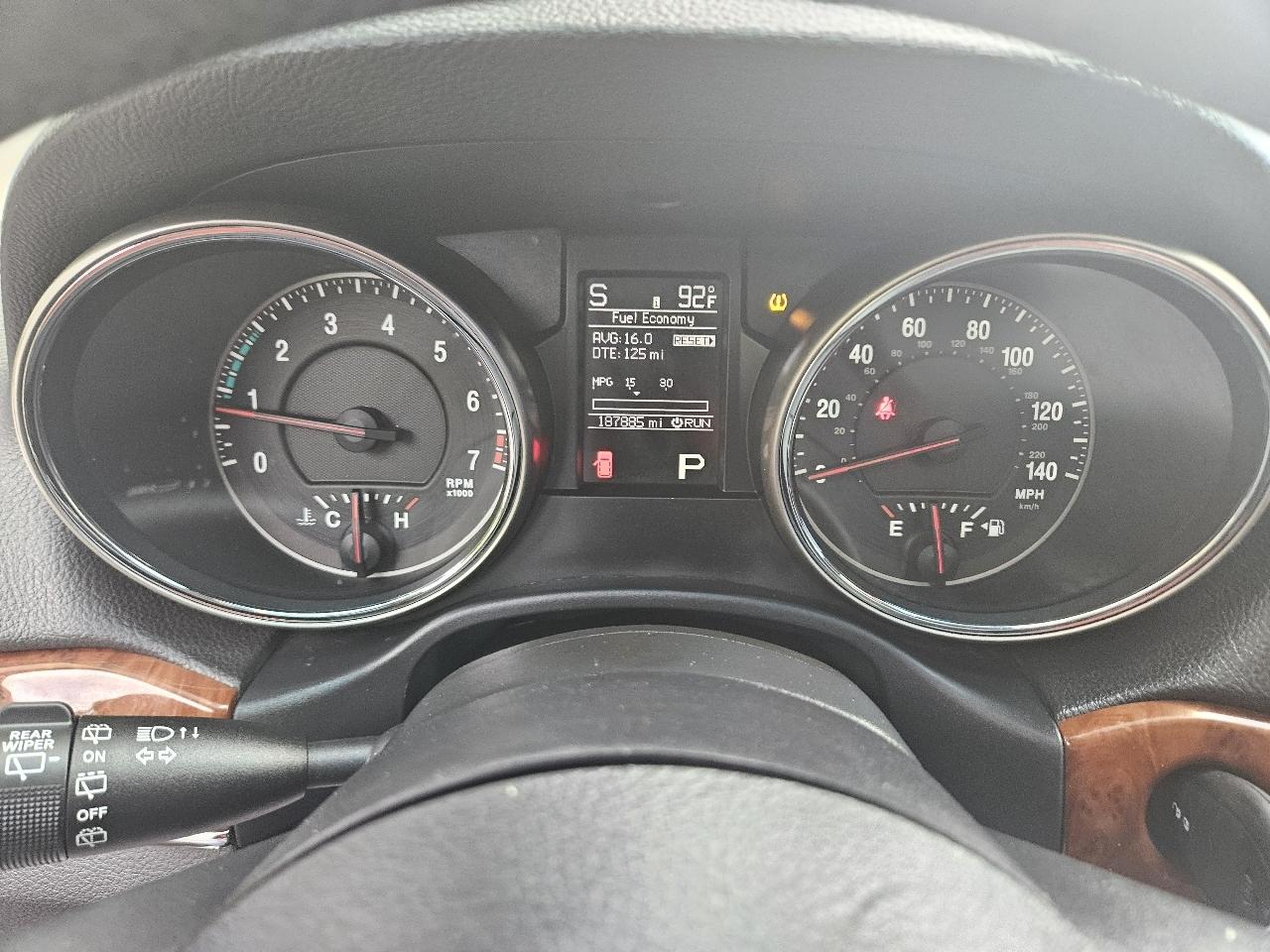 Jeep Grand Cherokee Limited 4WD 2011