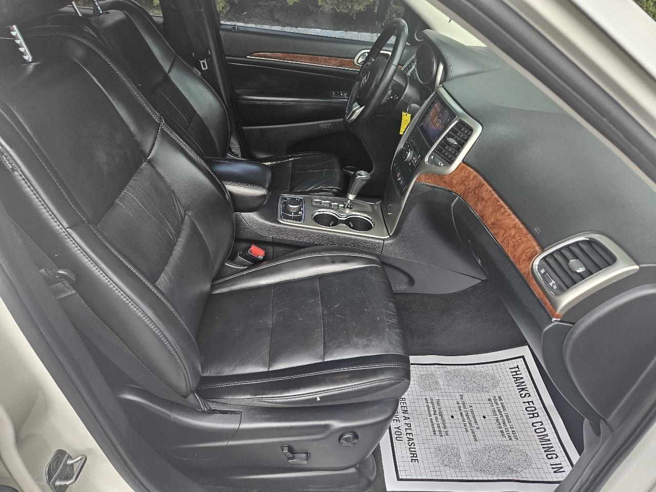 Jeep Grand Cherokee Limited 4WD 2011