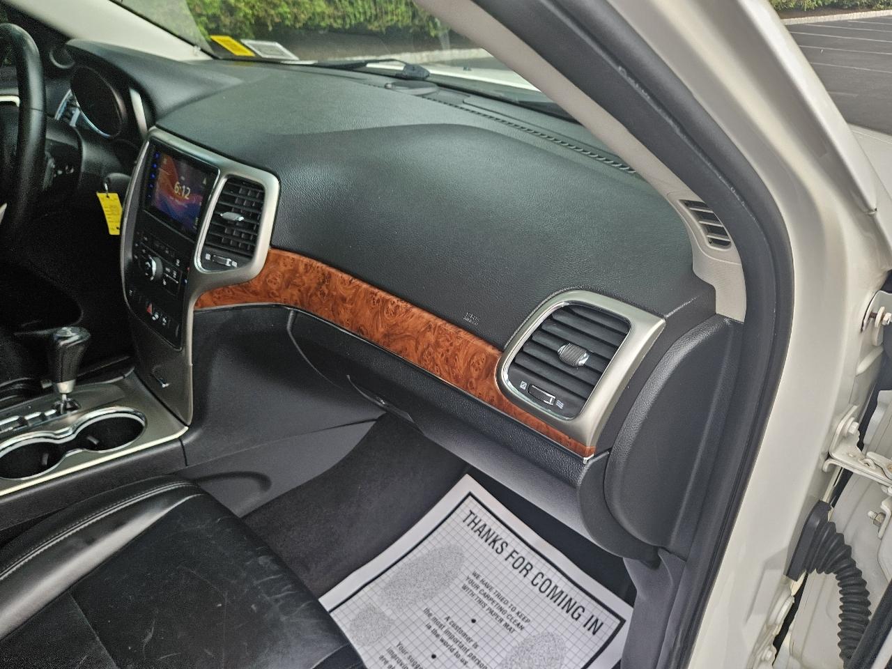 Jeep Grand Cherokee Limited 4WD 2011