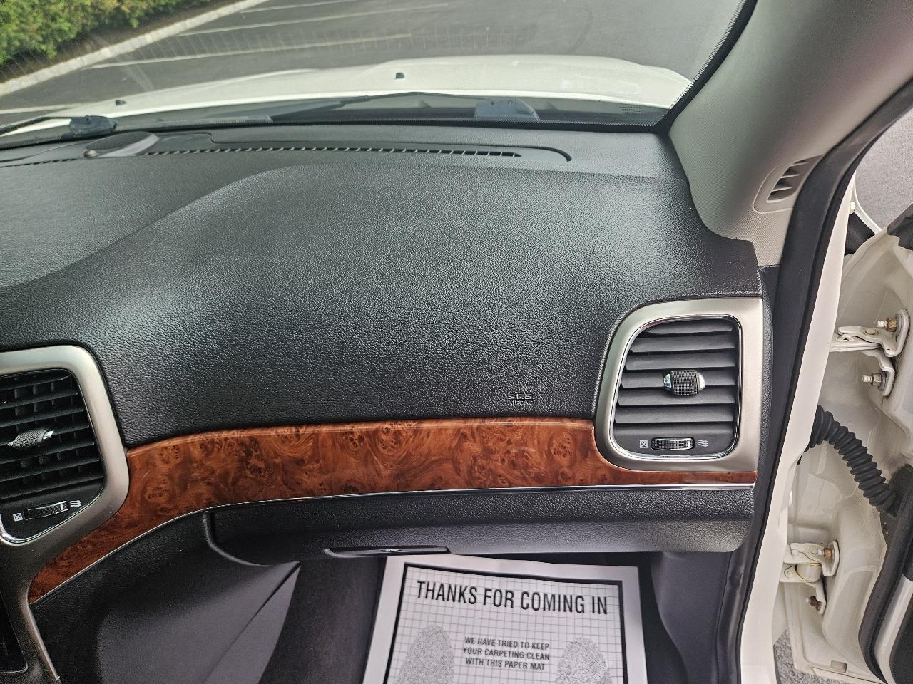 Jeep Grand Cherokee Limited 4WD 2011