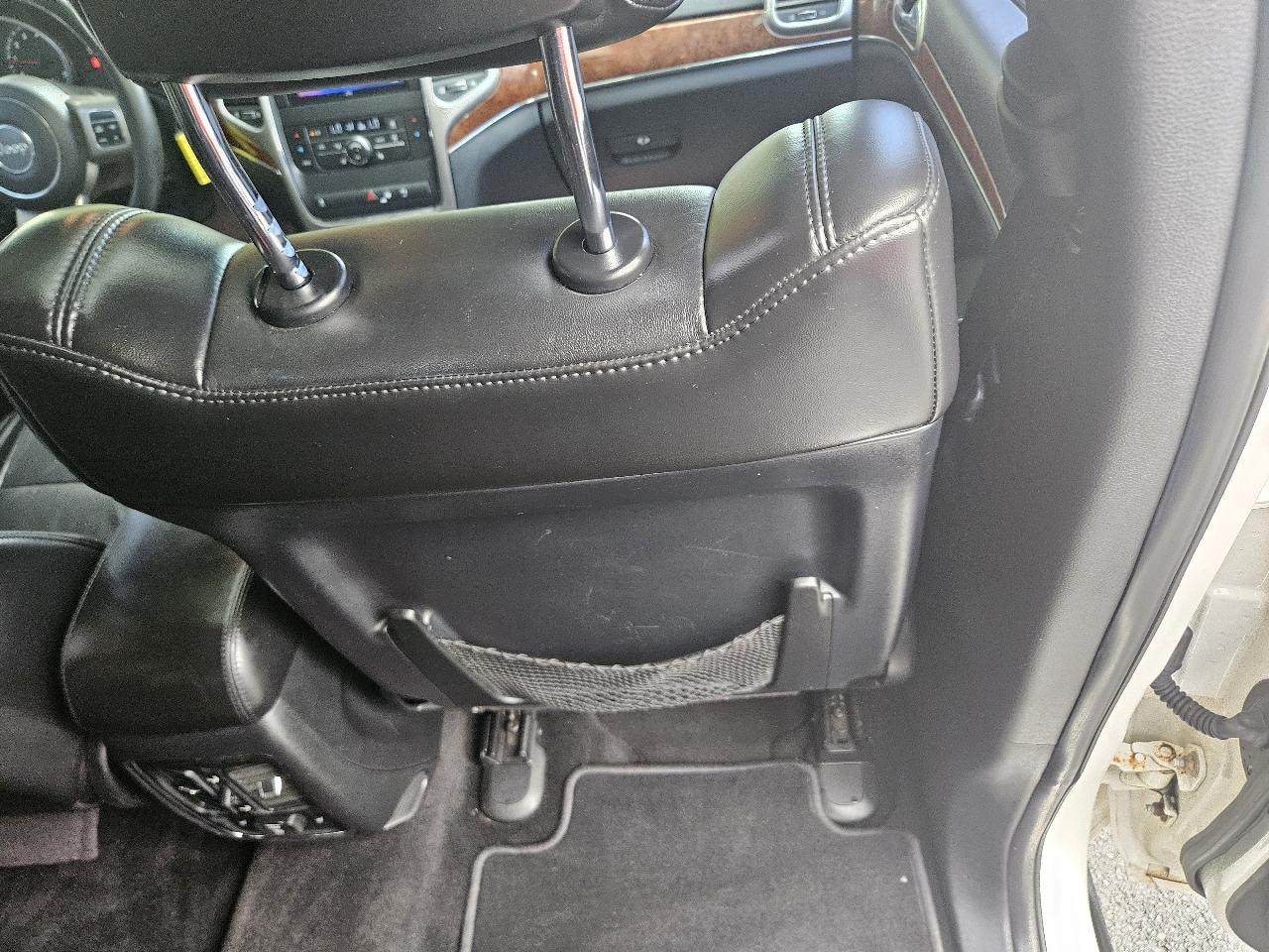 Jeep Grand Cherokee Limited 4WD 2011